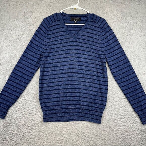 Banana Republic Sweater‎ Mens Medium Blue Extra Fine Italian Merino Wool V Neck - Picture 1 of 12